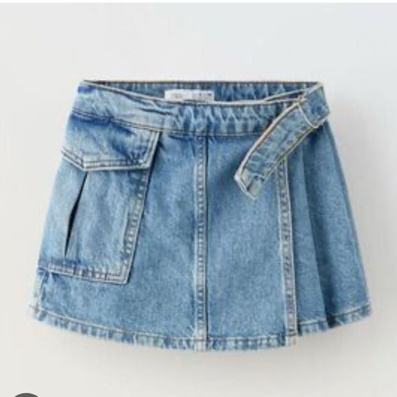 Zara Denim Mini Skort size 9 - Picture 1 of 3